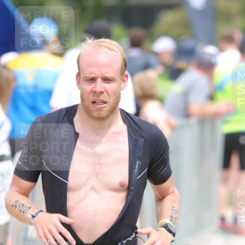 22.06.2025 - Viking Triathlon H.Heesch http://msf.ph/oto/8115912 22.06.2025 14:54:17 Laufen 225, 270, 448 meine-sportfotos.de
