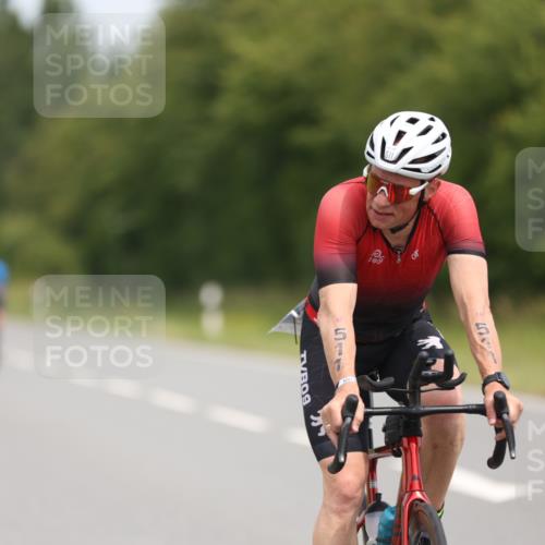 22.06.2025 - Viking Triathlon Yannick Fuchs http://msf.ph/oto/8115938 22.06.2025 12:17:46 Radfahren 45, 58, 214, 357, 414, 464, 488, 492, 509, 511, 639, 653 meine-sportfotos.de