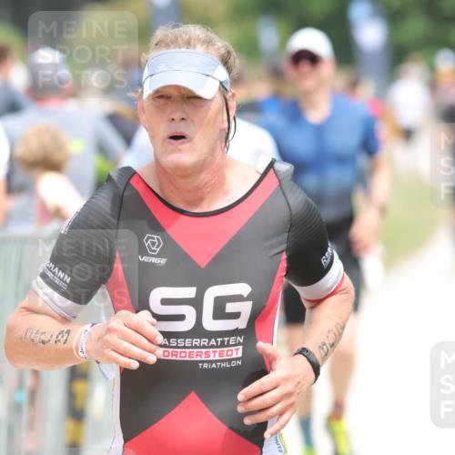 22.06.2025 - Viking Triathlon H.Heesch http://msf.ph/oto/8115945 22.06.2025 14:54:45 Laufen 26, 208, 344 meine-sportfotos.de