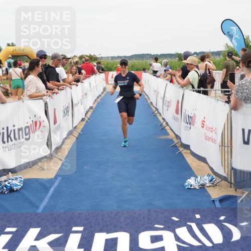 22.06.2025 - Viking Triathlon MichiJ http://msf.ph/oto/8115987 22.06.2025 15:06:01 Ziel 301 meine-sportfotos.de