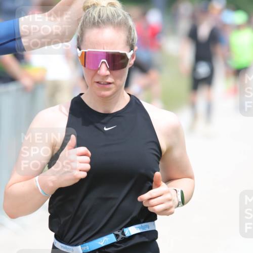 22.06.2025 - Viking Triathlon H.Heesch http://msf.ph/oto/8116003 22.06.2025 14:54:50 Laufen 26, 208, 278, 344 meine-sportfotos.de