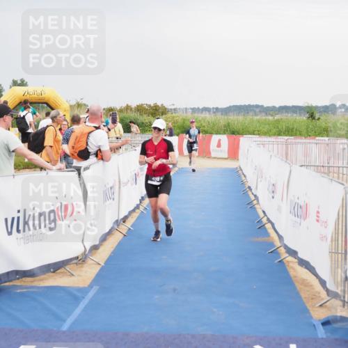22.06.2025 - Viking Triathlon MichiJ http://msf.ph/oto/8116061 22.06.2025 16:49:55 Ziel 477, 499 meine-sportfotos.de