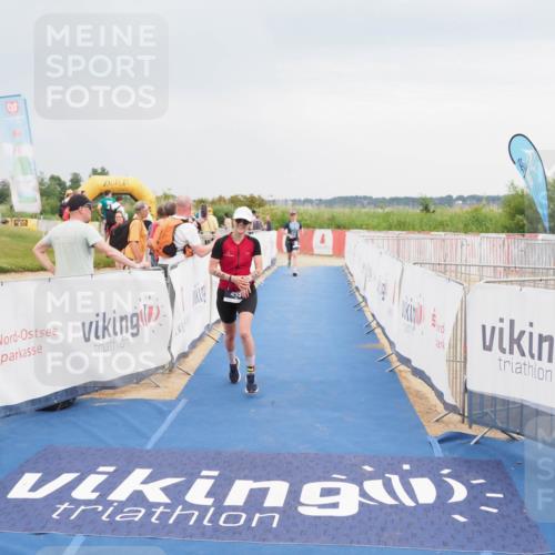 22.06.2025 - Viking Triathlon MichiJ http://msf.ph/oto/8116121 22.06.2025 16:49:55 Ziel 477, 499 meine-sportfotos.de
