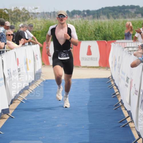 22.06.2025 - Viking Triathlon MichiJ http://msf.ph/oto/8116196 22.06.2025 14:56:05 Ziel 224 meine-sportfotos.de