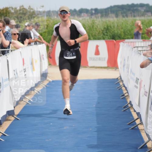 22.06.2025 - Viking Triathlon MichiJ http://msf.ph/oto/8116211 22.06.2025 14:56:05 Ziel 224 meine-sportfotos.de