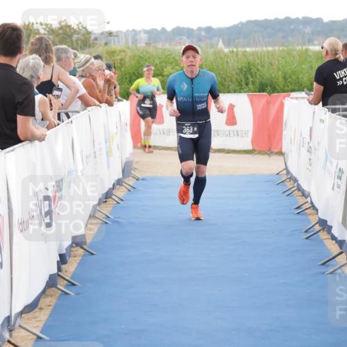 22.06.2025 - Viking Triathlon MichiJ http://msf.ph/oto/8116247 22.06.2025 16:27:20 Ziel 363 meine-sportfotos.de