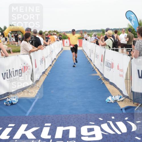 22.06.2025 - Viking Triathlon MichiJ http://msf.ph/oto/8116249 22.06.2025 15:06:36 Ziel  meine-sportfotos.de