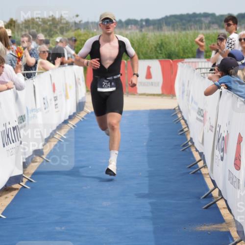 22.06.2025 - Viking Triathlon MichiJ http://msf.ph/oto/8116255 22.06.2025 14:56:06 Ziel 224 meine-sportfotos.de