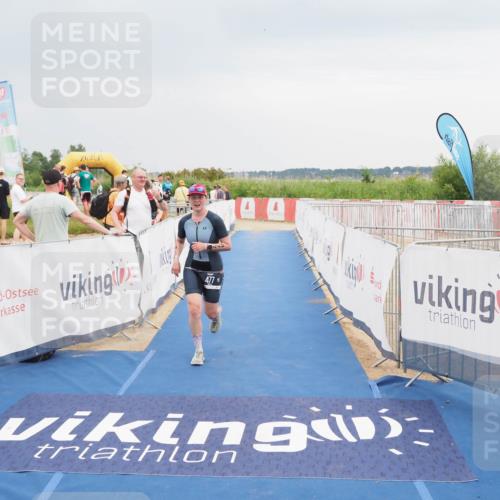 22.06.2025 - Viking Triathlon MichiJ http://msf.ph/oto/8116279 22.06.2025 16:50:00 Ziel 477, 499 meine-sportfotos.de