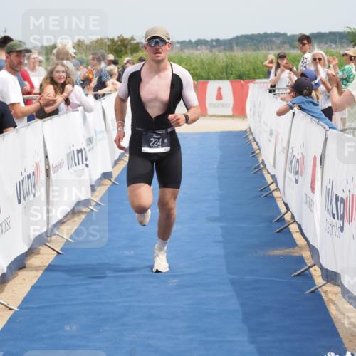 22.06.2025 - Viking Triathlon MichiJ http://msf.ph/oto/8116343 22.06.2025 14:56:06 Ziel 224 meine-sportfotos.de