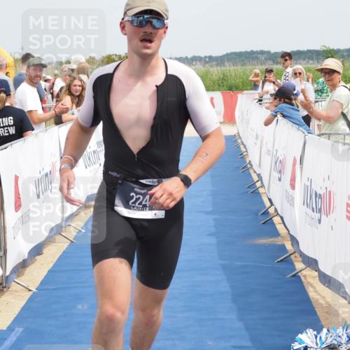 22.06.2025 - Viking Triathlon MichiJ http://msf.ph/oto/8116443 22.06.2025 14:56:07 Ziel 224 meine-sportfotos.de