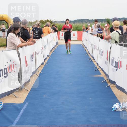 22.06.2025 - Viking Triathlon MichiJ http://msf.ph/oto/8116490 22.06.2025 15:06:56 Ziel 429 meine-sportfotos.de