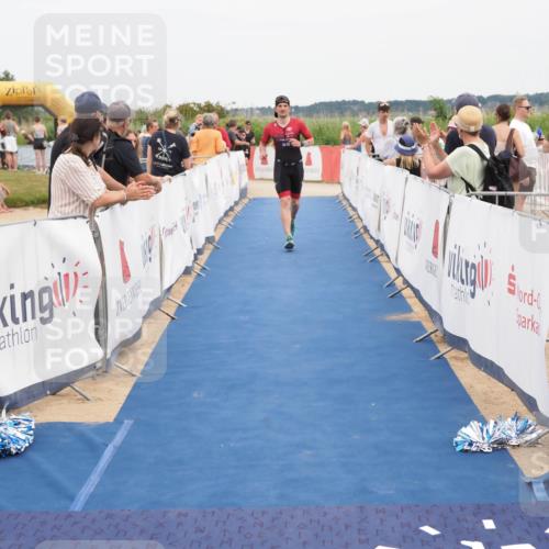 22.06.2025 - Viking Triathlon MichiJ http://msf.ph/oto/8116530 22.06.2025 15:06:57 Ziel 429 meine-sportfotos.de