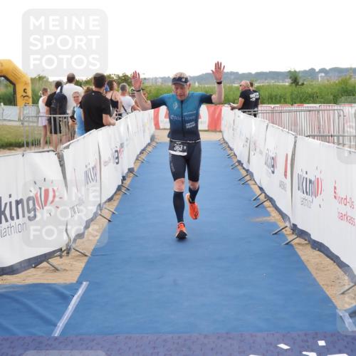22.06.2025 - Viking Triathlon MichiJ http://msf.ph/oto/8116579 22.06.2025 16:27:23 Ziel 308, 363 meine-sportfotos.de