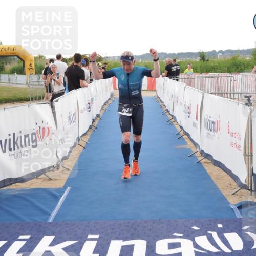 22.06.2025 - Viking Triathlon MichiJ http://msf.ph/oto/8116636 22.06.2025 16:27:23 Ziel 308, 363 meine-sportfotos.de