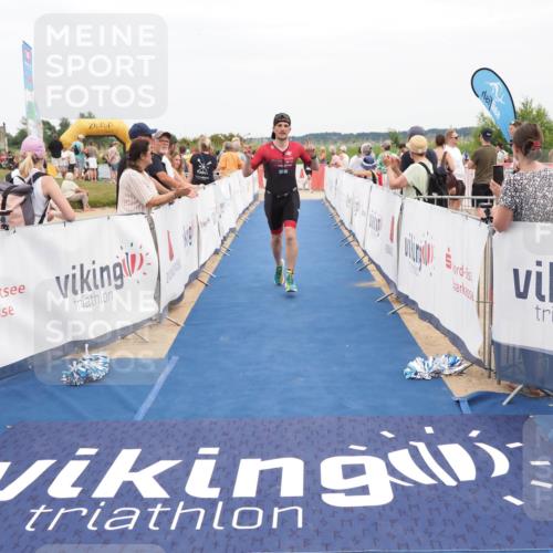 22.06.2025 - Viking Triathlon MichiJ http://msf.ph/oto/8116690 22.06.2025 15:06:59 Ziel 429 meine-sportfotos.de