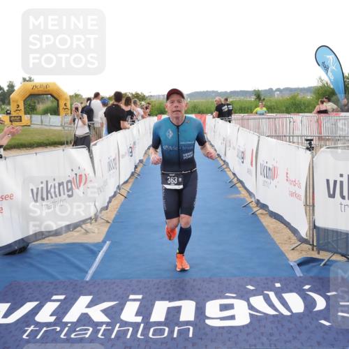 22.06.2025 - Viking Triathlon MichiJ http://msf.ph/oto/8116691 22.06.2025 16:27:24 Ziel 308, 363 meine-sportfotos.de