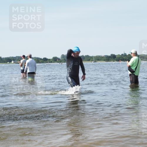 22.06.2025 - Viking Triathlon KatJ http://msf.ph/oto/8116751 22.06.2025 10:43:46 Schwimmen 362, 410, 480, 531 meine-sportfotos.de