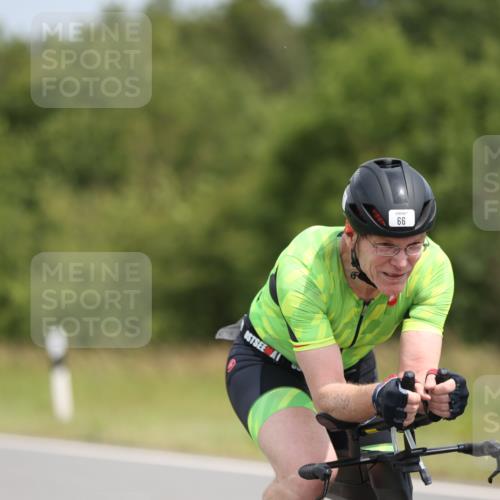 22.06.2025 - Viking Triathlon Yannick Fuchs http://msf.ph/oto/8116771 22.06.2025 12:20:28 Radfahren 66, 209, 217, 290, 436, 448, 519, 536, 546 meine-sportfotos.de