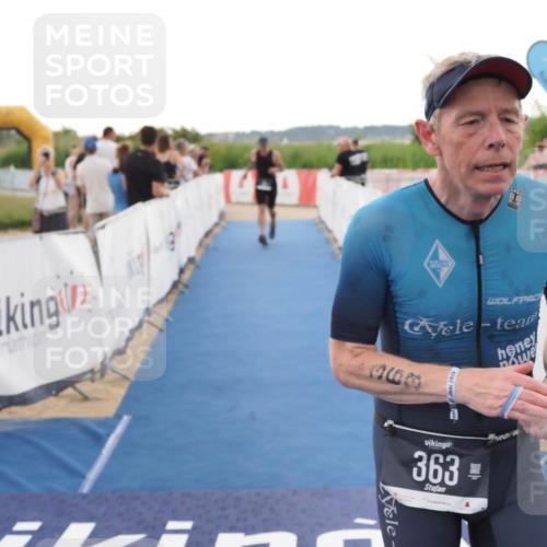 22.06.2025 - Viking Triathlon MichiJ http://msf.ph/oto/8116800 22.06.2025 16:27:25 Ziel 308, 363 meine-sportfotos.de