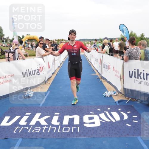 22.06.2025 - Viking Triathlon MichiJ http://msf.ph/oto/8116801 22.06.2025 15:07:00 Ziel 117, 429 meine-sportfotos.de