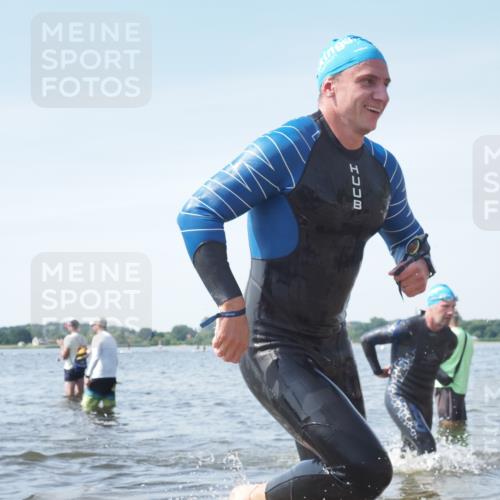 22.06.2025 - Viking Triathlon KatJ http://msf.ph/oto/8116808 22.06.2025 10:43:48 Schwimmen 362, 410, 480, 531 meine-sportfotos.de