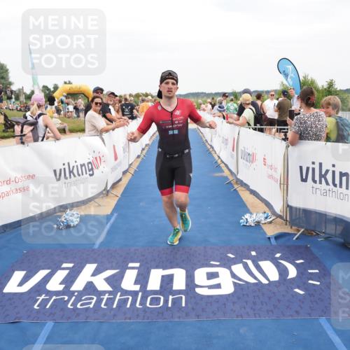 22.06.2025 - Viking Triathlon MichiJ http://msf.ph/oto/8116812 22.06.2025 15:07:00 Ziel 117, 429 meine-sportfotos.de