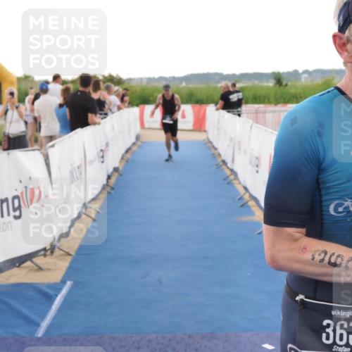 22.06.2025 - Viking Triathlon MichiJ http://msf.ph/oto/8116813 22.06.2025 16:27:25 Ziel 308, 363 meine-sportfotos.de