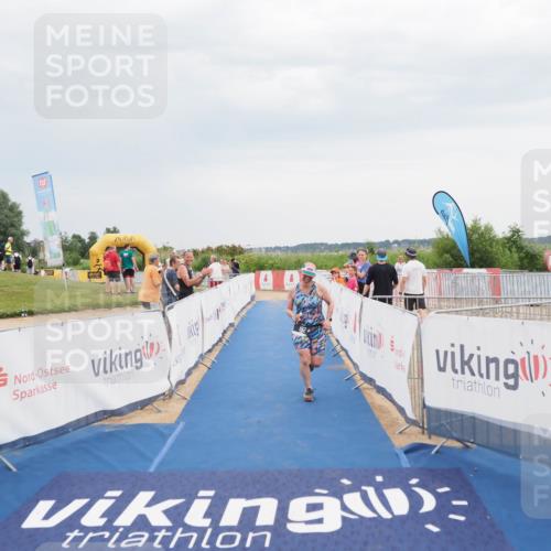 22.06.2025 - Viking Triathlon MichiJ http://msf.ph/oto/8116832 22.06.2025 16:51:56 Ziel 192 meine-sportfotos.de