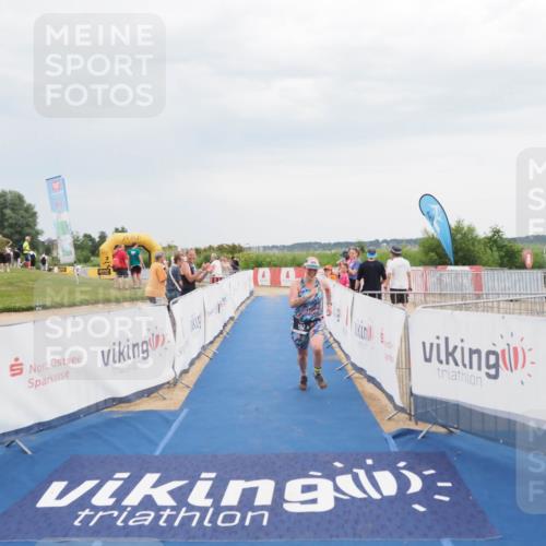 22.06.2025 - Viking Triathlon MichiJ http://msf.ph/oto/8116842 22.06.2025 16:51:56 Ziel 192 meine-sportfotos.de