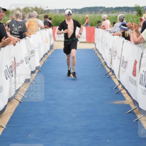 22.06.2025 - Viking Triathlon MichiJ http://msf.ph/oto/8116904 22.06.2025 15:07:04 Ziel 117, 429 meine-sportfotos.de