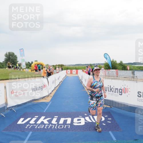 22.06.2025 - Viking Triathlon MichiJ http://msf.ph/oto/8116918 22.06.2025 16:51:57 Ziel 192 meine-sportfotos.de