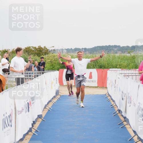 22.06.2025 - Viking Triathlon MichiJ http://msf.ph/oto/8116954 22.06.2025 16:53:31 Ziel 359, 436 meine-sportfotos.de