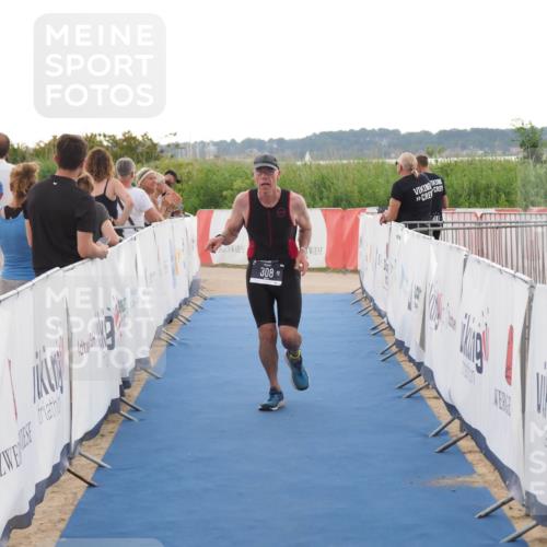 22.06.2025 - Viking Triathlon MichiJ http://msf.ph/oto/8116956 22.06.2025 16:27:27 Ziel 308, 363 meine-sportfotos.de