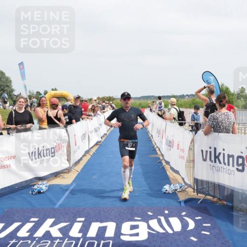 22.06.2025 - Viking Triathlon MichiJ http://msf.ph/oto/8116990 22.06.2025 14:56:19 Ziel 167 meine-sportfotos.de