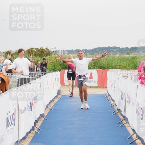 22.06.2025 - Viking Triathlon MichiJ http://msf.ph/oto/8116999 22.06.2025 16:53:31 Ziel 359, 436 meine-sportfotos.de
