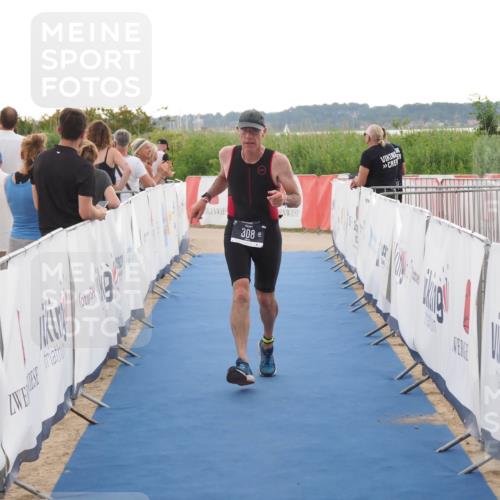 22.06.2025 - Viking Triathlon MichiJ http://msf.ph/oto/8117009 22.06.2025 16:27:27 Ziel 308, 363 meine-sportfotos.de