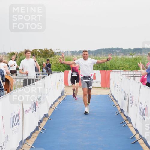 22.06.2025 - Viking Triathlon MichiJ http://msf.ph/oto/8117037 22.06.2025 16:53:32 Ziel 359, 436 meine-sportfotos.de