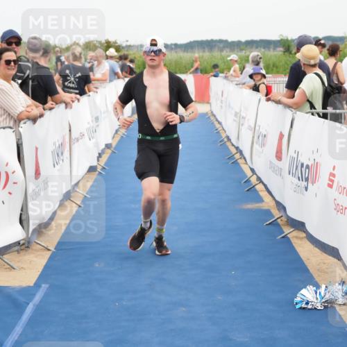 22.06.2025 - Viking Triathlon MichiJ http://msf.ph/oto/8117041 22.06.2025 15:07:06 Ziel 117 meine-sportfotos.de
