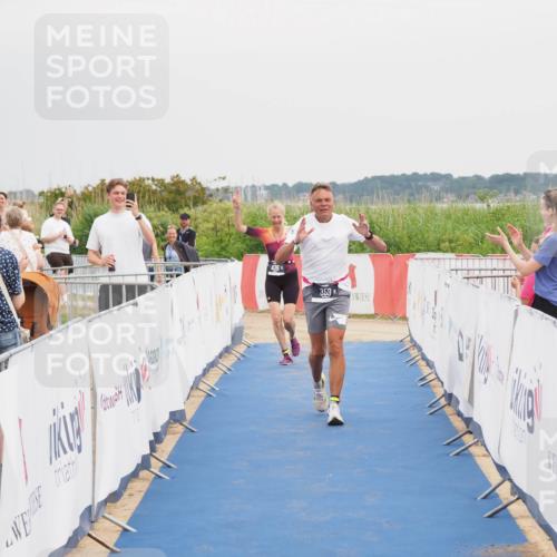 22.06.2025 - Viking Triathlon MichiJ http://msf.ph/oto/8117066 22.06.2025 16:53:32 Ziel 359, 436 meine-sportfotos.de