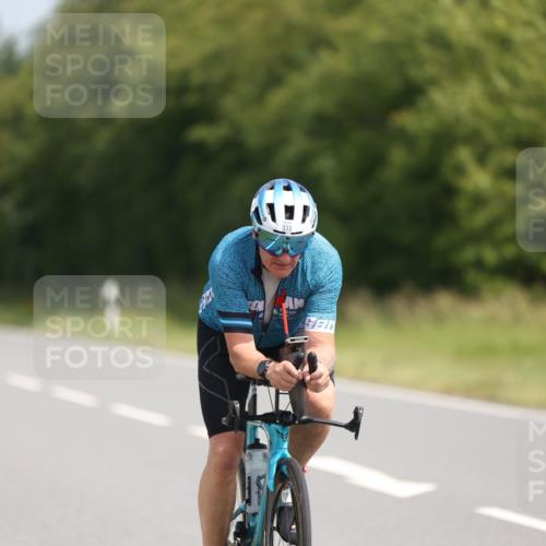 22.06.2025 - Viking Triathlon Yannick Fuchs http://msf.ph/oto/8117077 22.06.2025 11:42:06 Radfahren 20, 88, 134, 161, 265, 297, 333, 456, 469, 547 meine-sportfotos.de