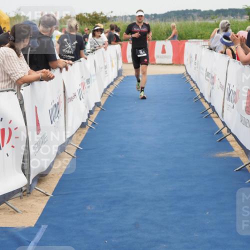 22.06.2025 - Viking Triathlon MichiJ http://msf.ph/oto/8117135 22.06.2025 15:07:23 Ziel 80 meine-sportfotos.de