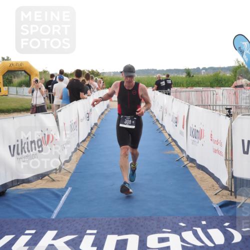 22.06.2025 - Viking Triathlon MichiJ http://msf.ph/oto/8117155 22.06.2025 16:27:29 Ziel 308 meine-sportfotos.de