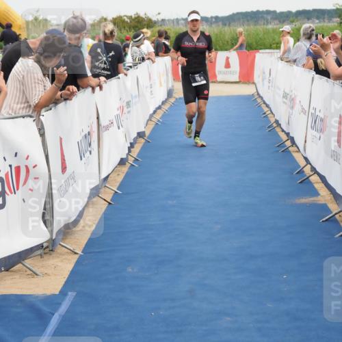 22.06.2025 - Viking Triathlon MichiJ http://msf.ph/oto/8117194 22.06.2025 15:07:24 Ziel 80 meine-sportfotos.de