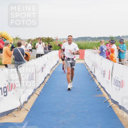 22.06.2025 - Viking Triathlon MichiJ http://msf.ph/oto/8117198 22.06.2025 16:53:34 Ziel 359, 436 meine-sportfotos.de