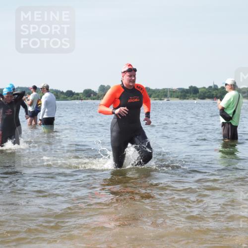 22.06.2025 - Viking Triathlon KatJ http://msf.ph/oto/8117220 22.06.2025 10:44:12 Schwimmen 103, 123, 130, 249, 343, 439, 442, 467, 627, 637, 650 meine-sportfotos.de