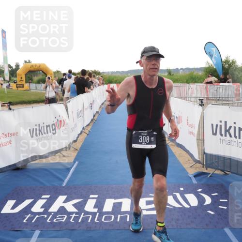 22.06.2025 - Viking Triathlon MichiJ http://msf.ph/oto/8117251 22.06.2025 16:27:30 Ziel 308 meine-sportfotos.de