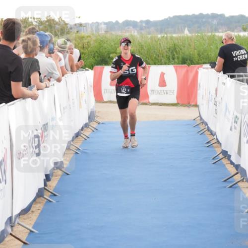 22.06.2025 - Viking Triathlon MichiJ http://msf.ph/oto/8117288 22.06.2025 16:27:43 Ziel 142 meine-sportfotos.de