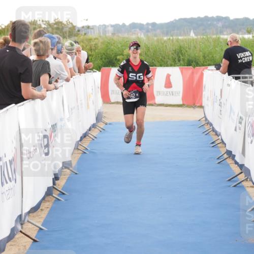 22.06.2025 - Viking Triathlon MichiJ http://msf.ph/oto/8117309 22.06.2025 16:27:43 Ziel 142 meine-sportfotos.de
