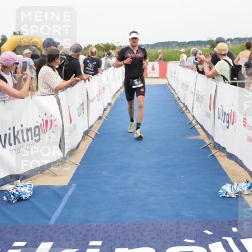 22.06.2025 - Viking Triathlon MichiJ http://msf.ph/oto/8117313 22.06.2025 15:07:25 Ziel 80 meine-sportfotos.de